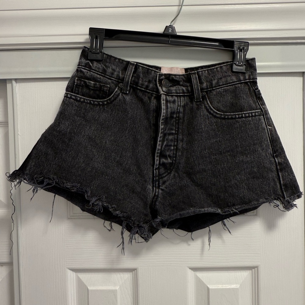 Revice size 25 black denim shorts